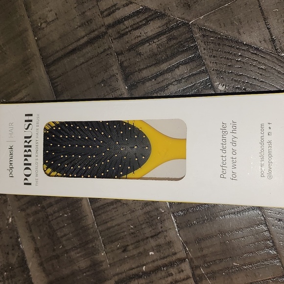 New! Popbrush Detangler Hair Brush - Picture 2 of 2